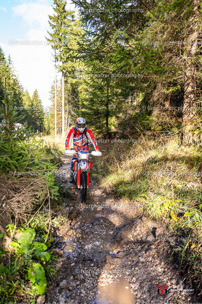 fuernholzer_251026-C1-183 | Fotografische Impressionen von der Red Stag Enduro Extreme by fuernholzer-photography.com. Endurosport in Österreich fotografisch festgehalten von fuernholzer. Auftragsfotografie für Private, Gewerbefotos und Industriefotografie. Eventfotografie, Sportfotografie und Motorsportfotografie. Anbieter von Fotoworkshops, Fototraining, fotografischen Vorträgen und Fotoseminaren.
