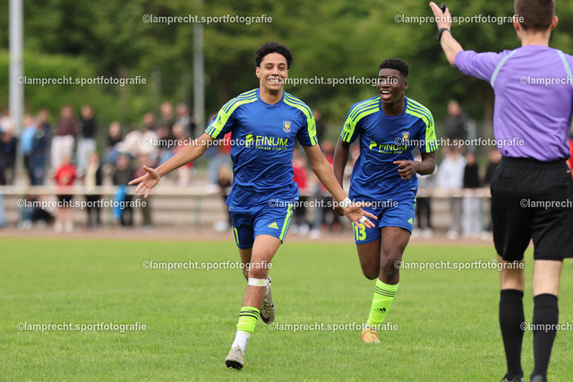 Fußball I Junioren I Kreispokal Lübeck I Finale I JSG Concordia Lübeck - TSV Siems I 09.06.2025.156 | v.l. Yesin El-Gafsi (7, JSG Concordia Lübeck), Joel Barra (13, JSG Concordia Lübeck) - Realisiert mit Pictrs.com