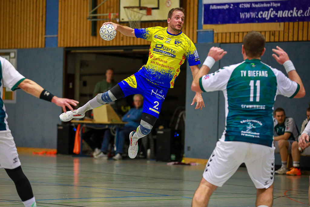 SVN_TvBiefang_161124_069 | Bildergalerie von Sport-Ereignissen aber auch von weiteren spannenden Dingen - nicht nur vom Niederrhein. In Anlehnung an den bekannten Spruch von Hanns Dieter Hüsch heißt das Motto: "Niederrhein ist überall".  - Realisiert mit Pictrs.com