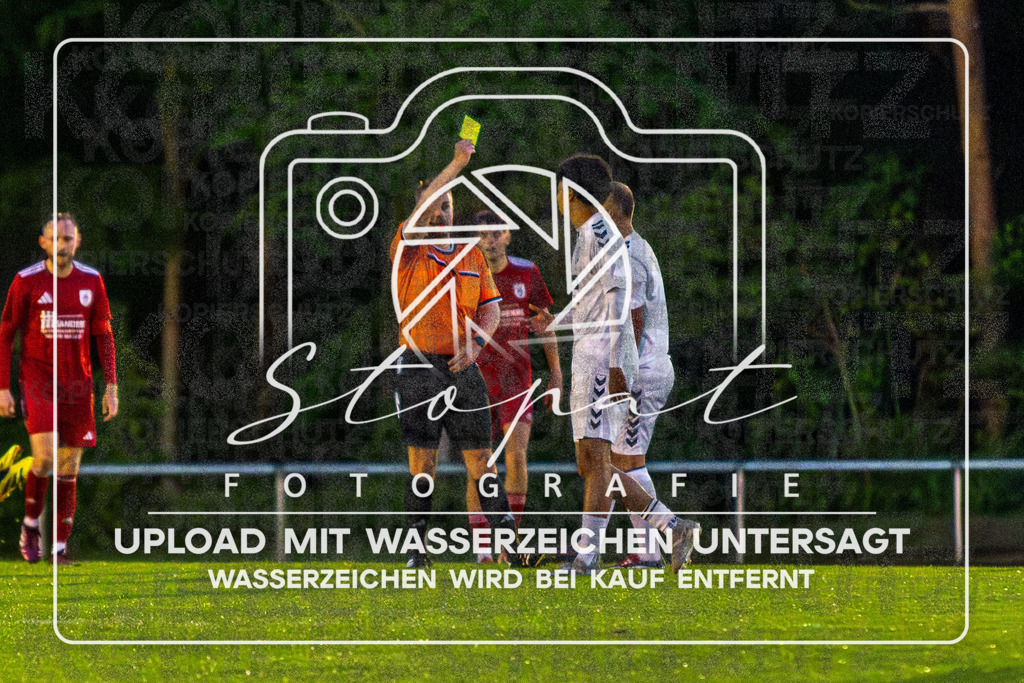 Bezirksliga Herren LG - TV Jahn Schneverdingen II vs. Buchholzer FC | Jonas Heine (Schiedsrichter); Bezirksliga Herren LG - TV Jahn Schneverdingen II vs. Buchholzer FC am 15.05.26 in Osterwald-Stadion, Schneverdingen - Realisiert mit Pictrs.com