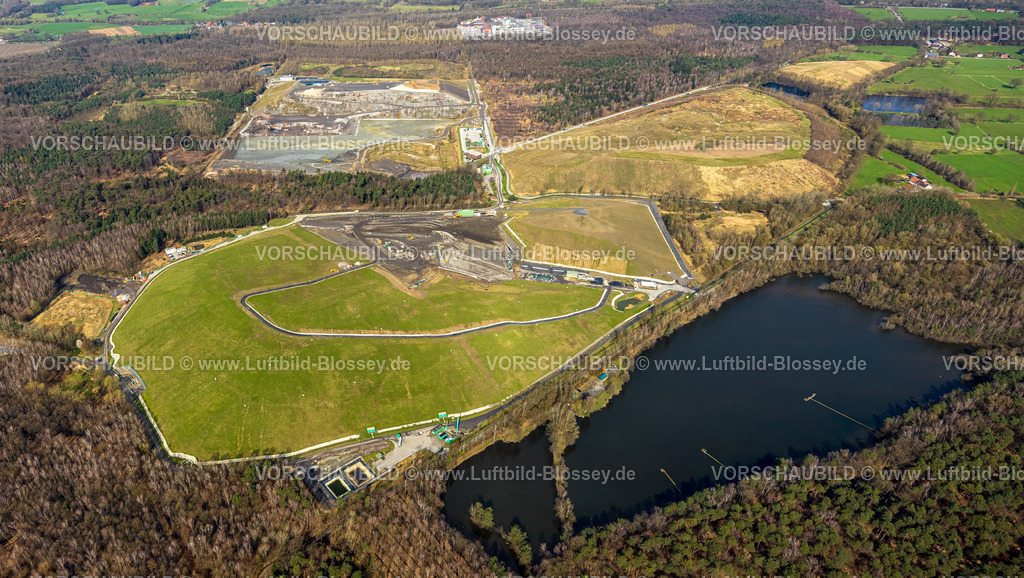 Huenxe240310041 | Luftbild, Sonderabfalldeponie Hünxe-Schermbeck der AGR mbH mit Teich, Hermann Nottenkämper GmbH Entsorgungsunternehmen, Gartrop, Hünxe, Nordrhein-Westfalen, Deutschland