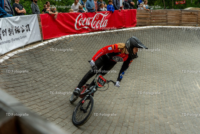 BayBMX2026-05108 | Fotogalerie von Thomas Dettweiler mit Eventbildern und lizenzfreien Fotos. Perfekt als Wandbild, für Büro, Website oder private Nutzung. - Realisiert mit Pictrs.com