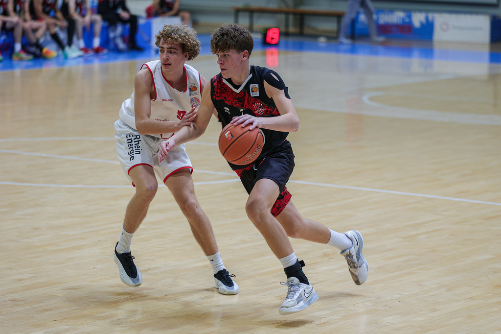 JBBL BAYER GIANTS @ BBV Rheinstars Köln-77 | Fotos von Basketballspielen aus dem Raum NRW fotografiert von Gero Mueller-Laschet und Daniel Schaefer - Realisiert mit Pictrs.com