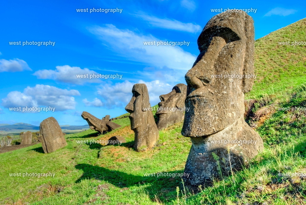 Rano Raraku 1 - CHI 2011 | west photography - Realisiert mit Pictrs.com
