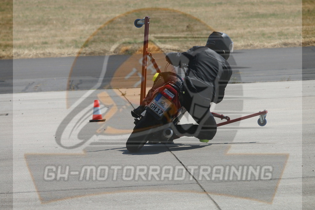 IMG_3083 | gh-motorradtraining-foto.de - Realisiert mit Pictrs.com