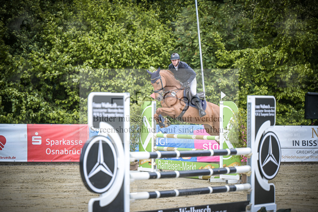 DOS_3731 | Entdecke hochwertige Reitturnierfotos von Foto Oger. Professionell, emotional und authentisch – jetzt Lieblingsmomente im Shop bestellen. - Realisiert mit Pictrs.com