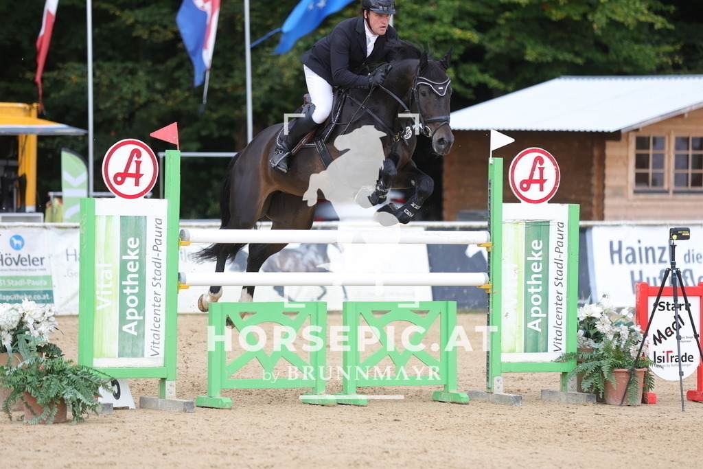 0P6A4393 | Willkommen bei Brunnmayr - Design & Fotografie – Ihrem Spezialisten für Reitturniere und Pferdeveranstaltungen in Oberösterreich, Salzburg und Bayern! Seit über 17 Jahren sind wir leidenschaftlich dabei.