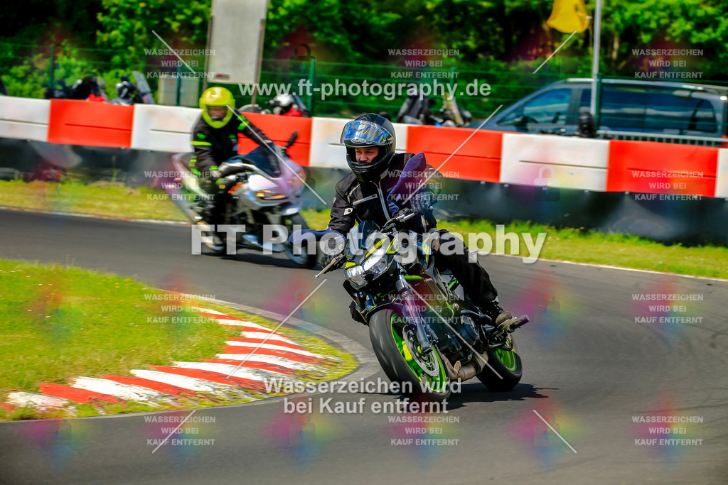 _NBG4505 | Hier findet Ihr Bilder von Touristenfahrten auf der Nürburgring Nordschleife oder von anderen Veranstaltungen die ich besucht habe. Viel Spass beim Durch Schauen 