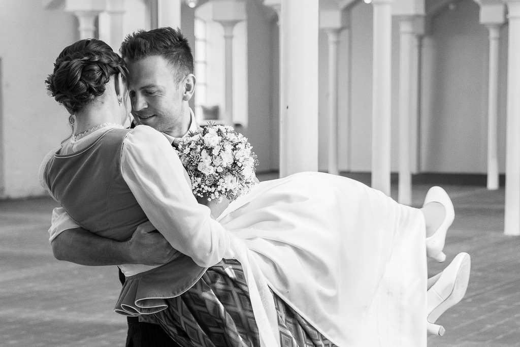 HZ-MA-119 | Professionelle Fotografin mit Fachgeschäft in Lenggries & im Landkreis Bad Tölz Wolfratshausen. Hochzeitsreportage, Familienfotos, Newborn-, Babybauch-, Pass- & Businessfotos.Alles Rund ums Foto