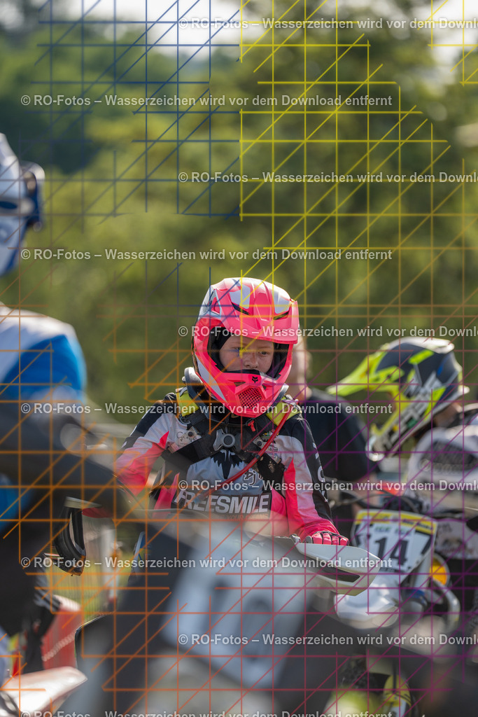 Wolfshausen 4 Lauf -68 | Sportfotografie von RO-Fotos: Motorsport, Motocross, Enduro, Laufveranstaltungen und Triathlon. Professionelle Fotos von Sportlern und Events. - Realisiert mit Pictrs.com