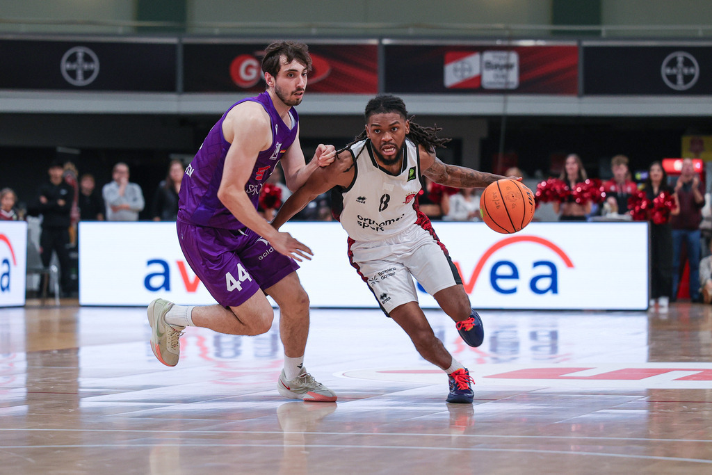 Pro A BAYER GIANTS vs BG Göttingen-136 | Fotos von Basketballspielen aus dem Raum NRW fotografiert von Gero Mueller-Laschet und Daniel Schaefer - Realisiert mit Pictrs.com