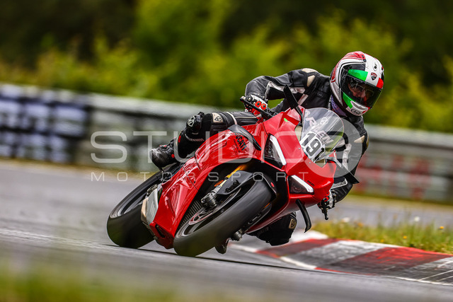 0191-240724_NS-007_191 | Deine Full-Service-Agentur für ✔️Videoproduktionen und ✔️Motorsportfotografie Jetzt Angebot anfragen!