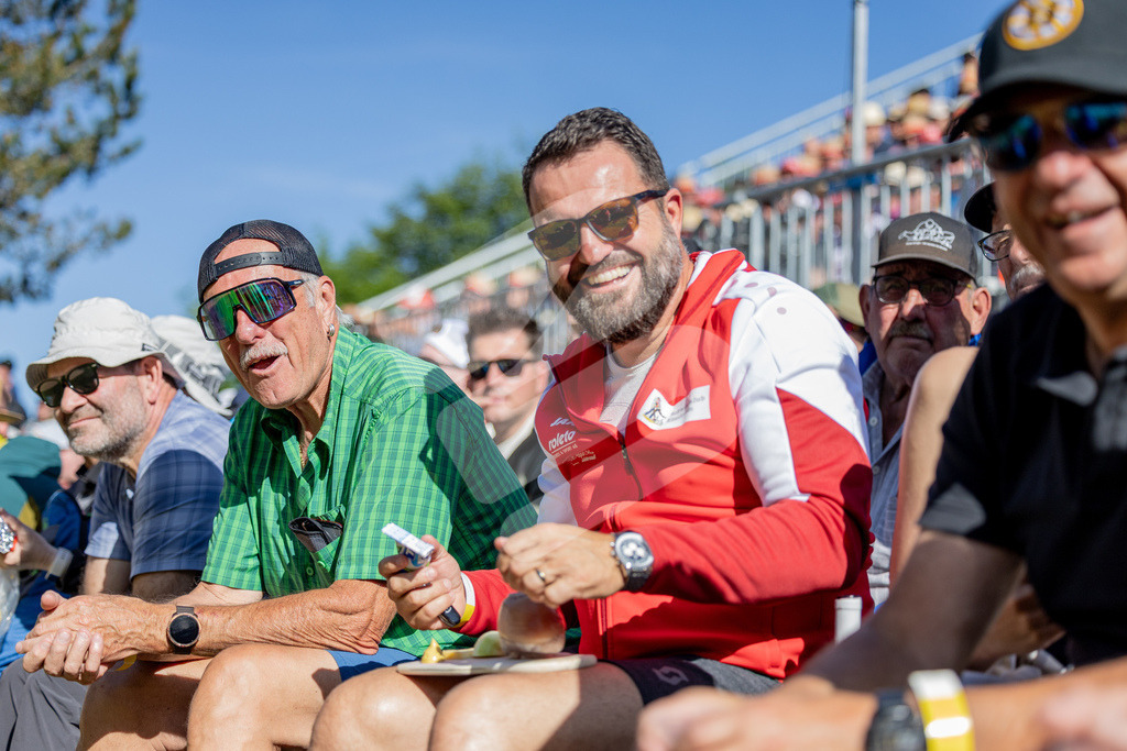 Stoos2026_1G_00147 | Die Schwinger des Schwyzer Kantonalen Schwingerverbandes: Fotos, die Dynamik und Leidenschaft festhalten, sowie emotionale Momente aus dem traditionellen Schwingsport zeigen. - Realisiert mit Pictrs.com