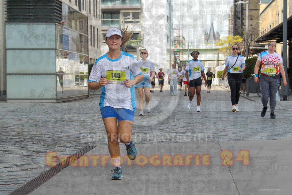 250920_1346_EV4_6629 | Sportfotografie im Rhein-Sieg Kreis, Köln, Bonn, NRW, Rheinland Pfalz, Hessen, etc. Unser Tätigkeitsfeld umfasst den Laufsport vom Volkslauf über den Marathon, Duathlon, Triathon bis zum Ultralauf wie Kölnpfad Ultra oder Schindertrail.