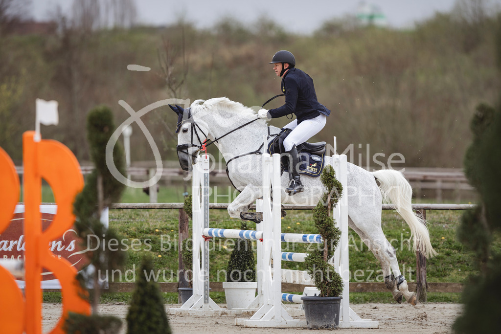 240330_Fruehlingsfest_Stil-A2-1-627 | Deine schönsten Turniermomente als professionelle Fotos! Entdecke hochwertige Pferdesport-Fotografie im Online-Shop. Jetzt Fotos finden & bestellen!
