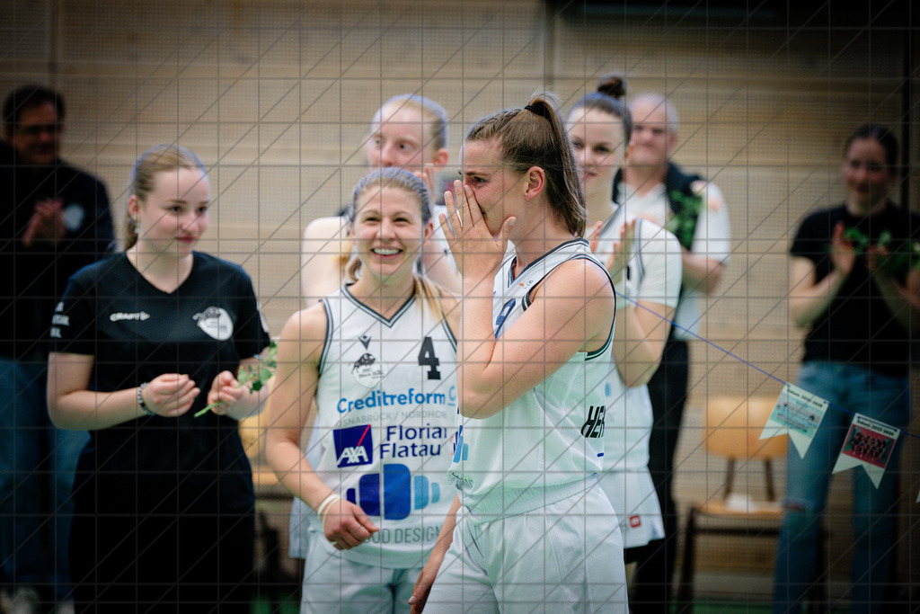 2. DBBL PlayOff 24/25 - BBC Osnabrück vs. BasCats USC Heidelberg - 1/4-Finale, 2. Spiel  | Osnabrück, Deutschland, 27.04.25: 2. DBBL PlayOff 24/25 - BBC Osnabrück vs. BasCats USC Heidelberg - 1/4-Finale, 2. Spiel Im Bild: CREDIT:www.bullenfotos.de, Martin Koenig, Hoerner Weg 40, D-49078 Osnabrueck, +4917663732967Nutzung und Weitergabe nur zu den vereinbarten Zwecken. Presseanfragen an Ersteller. Alle Rechte beim Ersteller. Honorierung nach MFM. - Realisiert mit Pictrs.com