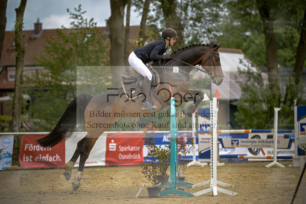 20240505-DOS_9500 | Entdecke hochwertige Reitturnierfotos von Foto Oger. Professionell, emotional und authentisch – jetzt Lieblingsmomente im Shop bestellen. - Realisiert mit Pictrs.com