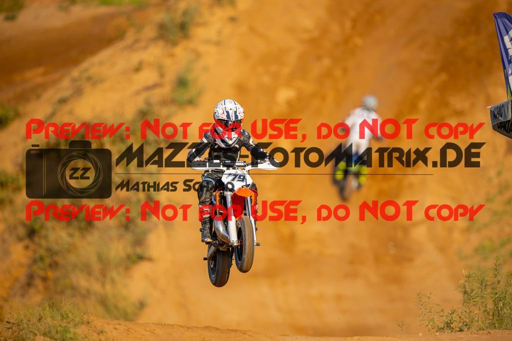 MaZZes-Fotomatrix-20260815-598987 | ROOKIES