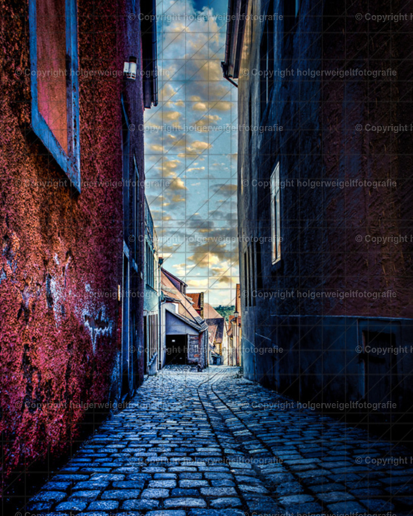 Pfäffleinsgäßchen | Kaufen sie online außergewöhnliche Fotografien auf Leinwand Acrylglas Fotoprint Aludibond von holgerweigeltfotografie - Realisiert mit Pictrs.com