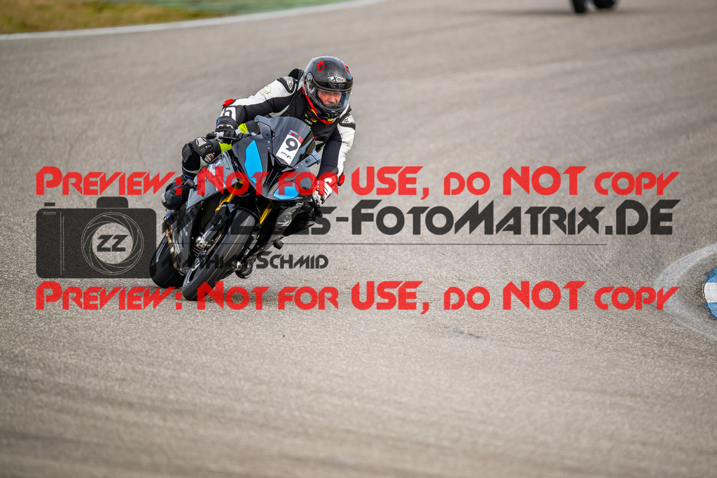 MaZZes_Fotomatrix_20240317_6007705_9708 | Fotograf Mathias Schmid
Sportfotograf,
Eventfotograf,
Hochzeitsfotograf,
Portraitfotograf