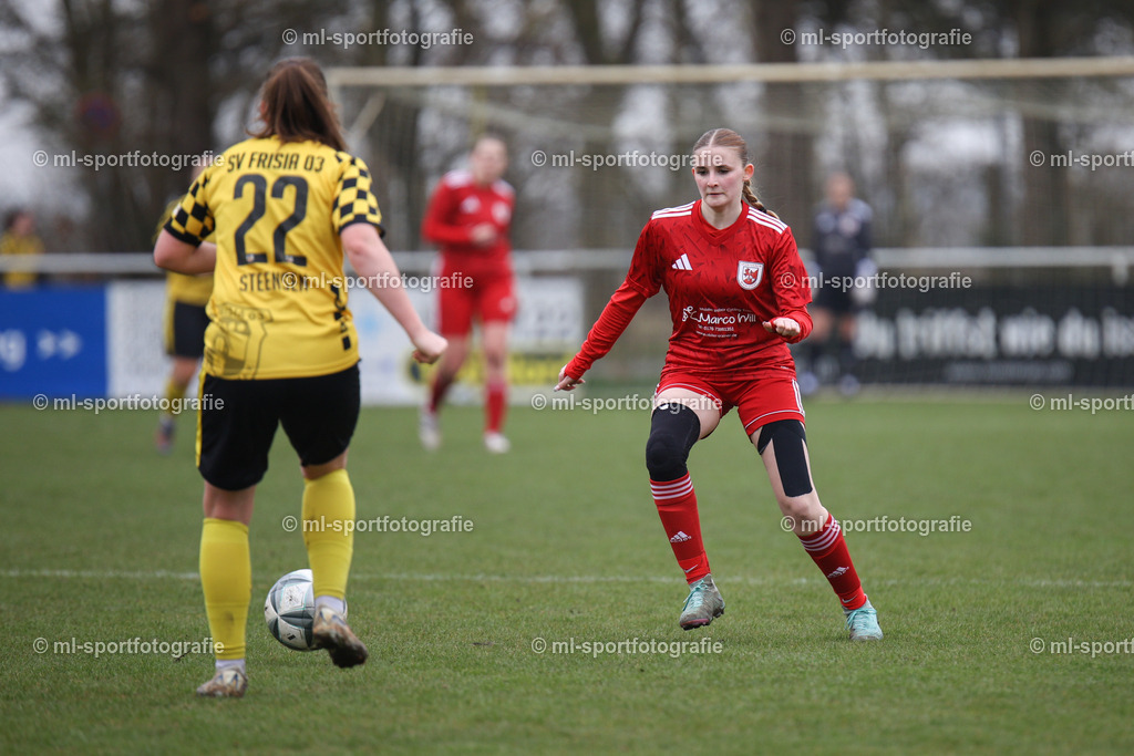 Fußball I Frauen I Saison 2025/2026 I Oberliga Schleswig-Holstein I 14. Spieltag I SV Frisia 03 Risum-Lindholm - SV Wahlstedt | ml-sportfotografie - Realisiert mit Pictrs.com