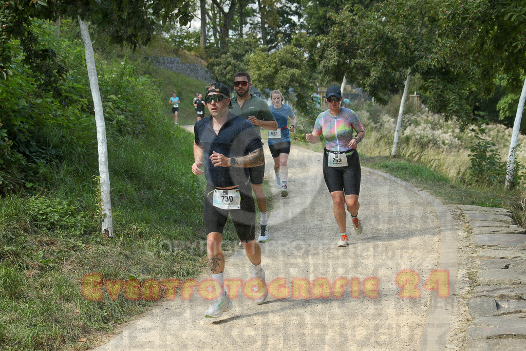 250824_1441_EX1_7149 | Sportfotografie im Rhein-Sieg Kreis, Köln, Bonn, NRW, Rheinland Pfalz, Hessen, etc. Unser Tätigkeitsfeld umfasst den Laufsport vom Volkslauf über den Marathon, Duathlon, Triathon bis zum Ultralauf wie Kölnpfad Ultra oder Schindertrail.