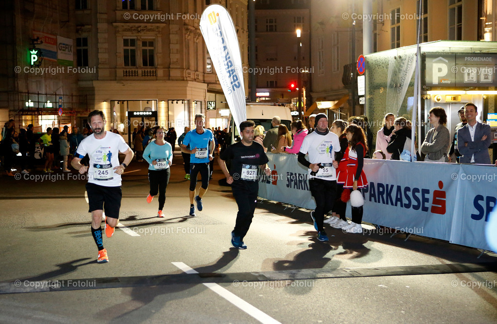 LINZERSPARKASSECITYNIGHTRUN_29 | bilder, linz, photo, foto, fussball, sport, fotolui, bundesliga