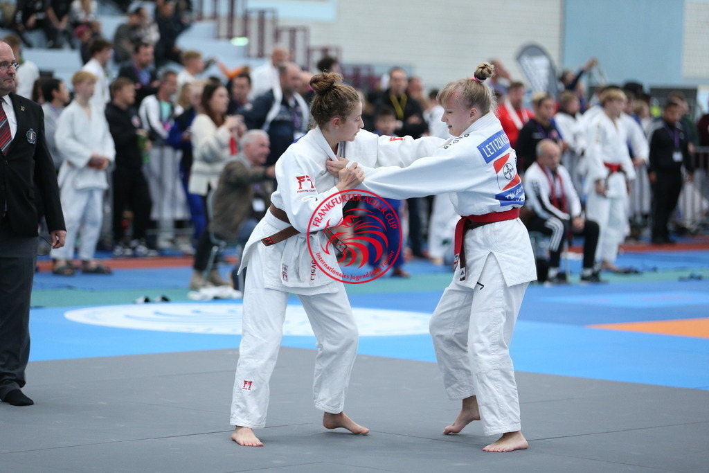 AT3Y0517 | Fotos vom Adler Cup - Pictures from Adler Cup

Hier findet Ihr alle Eindrücke und großen Momente der Adler Cup Wochenenden. Here you will find all impressions and great moments of the Adler Cup weekends. - Realisiert mit Pictrs.com