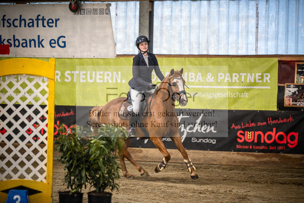 DOS_0130 | Entdecke hochwertige Reitturnierfotos von Foto Oger. Professionell, emotional und authentisch – jetzt Lieblingsmomente im Shop bestellen.Deutschlandweite Turnierfotografie. - Realisiert mit Pictrs.com