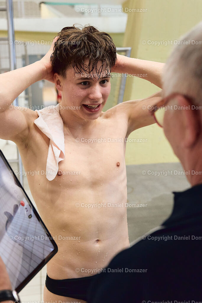 International Youth Diving Meet 2026 | Day 1 of 5 | International Youth Diving Meet 2026| Day 1 of 5 | 22.04.2026 | Youth diving competition featuring 1m and 3m springboard and platform at the Schwimmsportkomplex Freiberger Platz in Dresden.@ Domazer Photography - Realisiert mit Pictrs.com