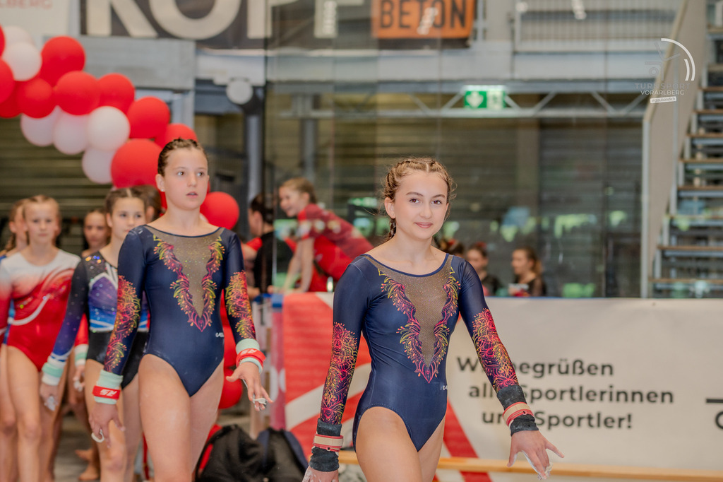 2025-04-12-Nacht_in_Tracht-0730 | "Fussifoto.com – Ihr Ansprechpartner für hochwertige Fotografie! Entdecken Sie kreative Bilder und professionelle Dienstleistungen. Kontaktieren Sie uns für Ihre Projekte!"