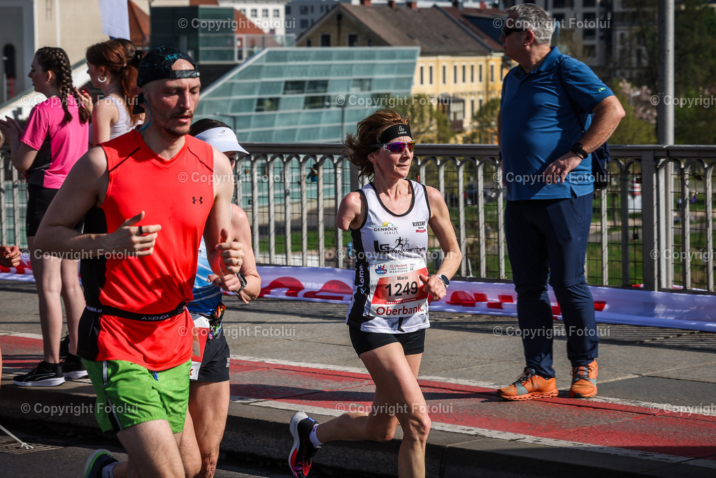 A-BINDER_20240407_0085 | bilder, linz, photo, foto, fussball, sport, fotolui, bundesliga