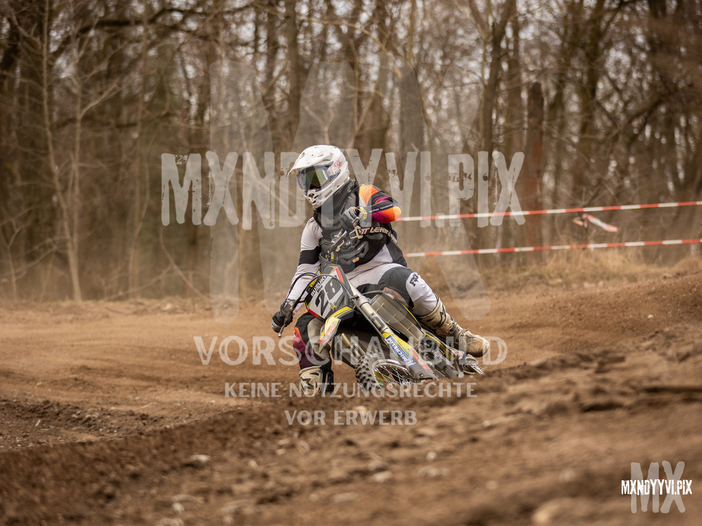866A0407 | mxndyyvipix