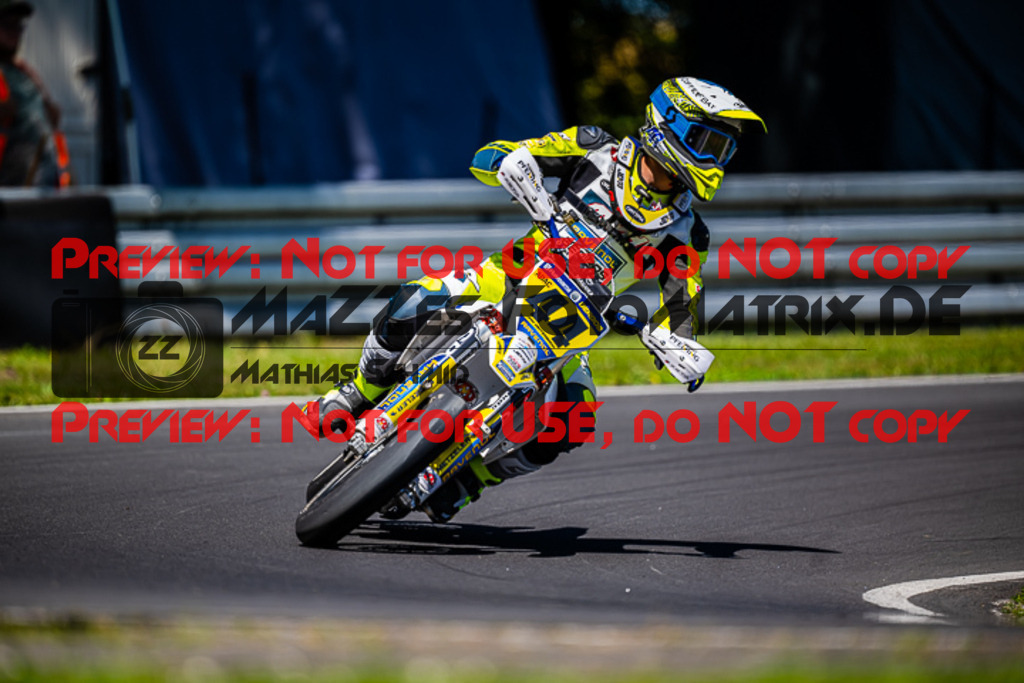 MaZZes_FotoMatrix_220702_8849 | S2