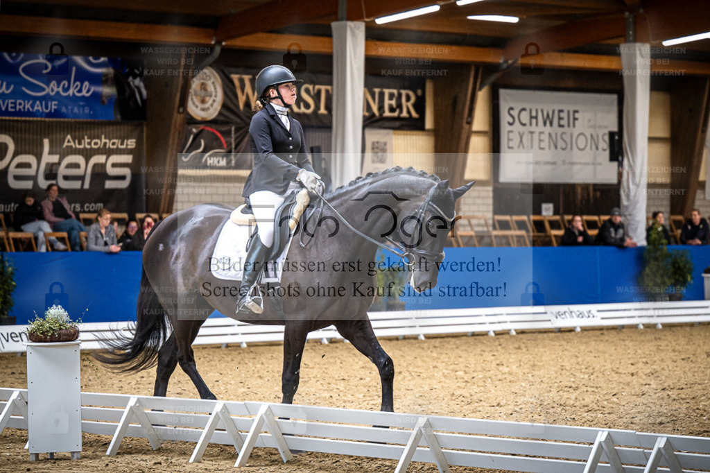 DOS_1516 | Entdecke hochwertige Reitturnierfotos von Foto Oger. Professionell, emotional und authentisch – jetzt Lieblingsmomente im Shop bestellen. - Realisiert mit Pictrs.com