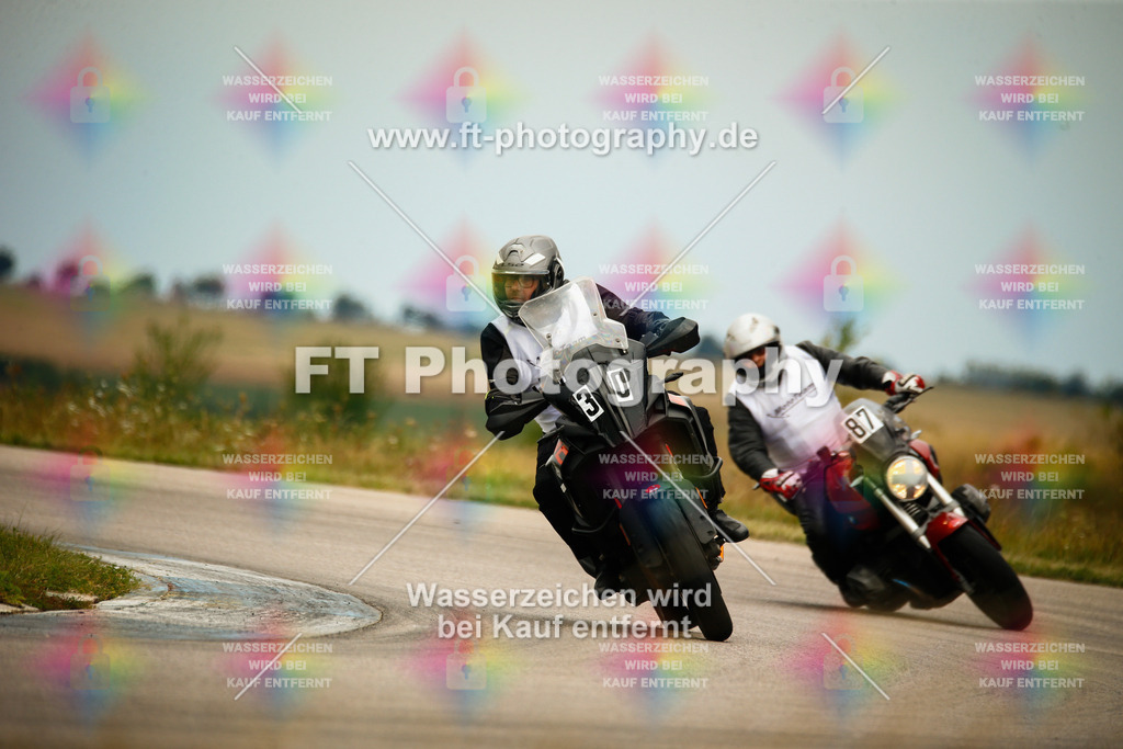 _MOT6860 | Hier findet Ihr Bilder von Touristenfahrten auf der Nürburgring Nordschleife oder von anderen Veranstaltungen die ich besucht habe. Viel Spass beim Durch Schauen 