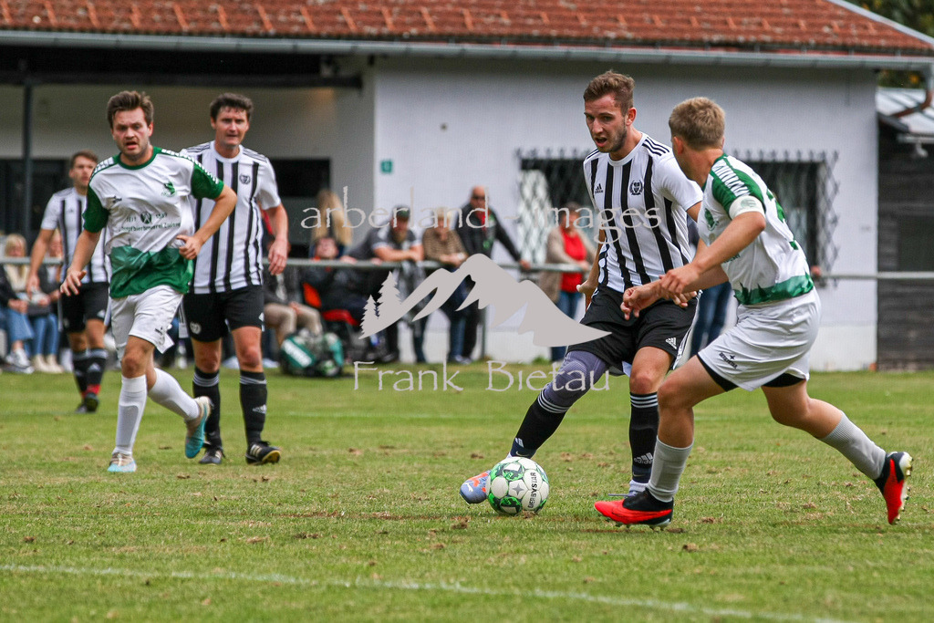 993T0663-2 | Medien- Sport- Entertainmentfotos