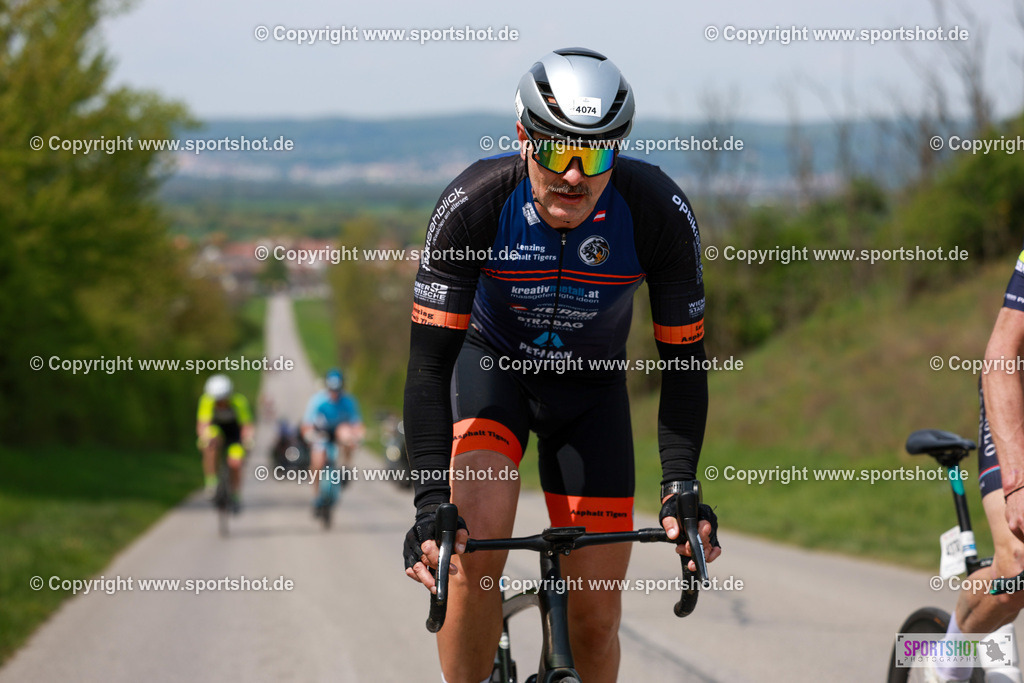 075_AR6_0012 | Neusiedlersee Radmarathon 2026@sportshot_your_pictrs #yourpictures#roadtowm2029 #nrm #neusiedlerseeradmarathon #neusiedlersee #neusiedlerseetourismus #burgenland #mörbisch #nrm26 #burgenlandtourismus #voglundco #poweredbyburgenlandtourismus #radsport #rad #marathon #ucigranfondo #visitburgenland #ucigranfondoworldseries