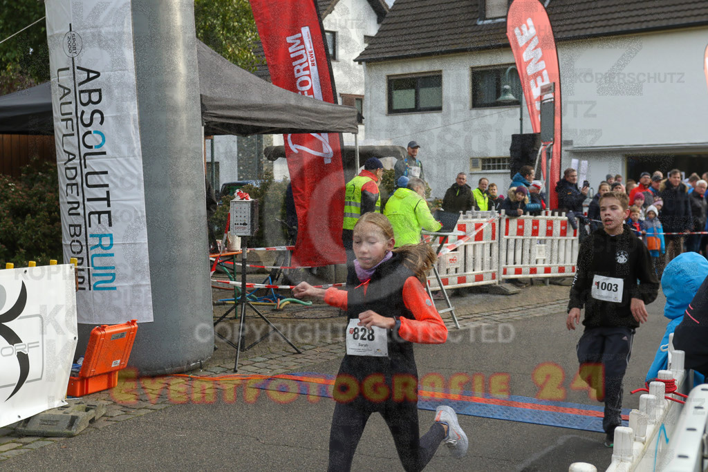 221127_1054_EV9_1450 | Sportfotografie im Rhein-Sieg Kreis, Köln, Bonn, NRW, Rheinland Pfalz, Hessen, etc. Unser Tätigkeitsfeld umfasst den Laufsport vom Volkslauf über den Marathon, Duathlon, Triathon bis zum Ultralauf wie Kölnpfad Ultra oder Schindertrail.