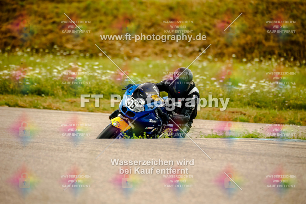 Chambley Juli-0756 | Hier findet Ihr Bilder von Touristenfahrten auf der Nürburgring Nordschleife oder von anderen Veranstaltungen die ich besucht habe. Viel Spass beim Durch Schauen 