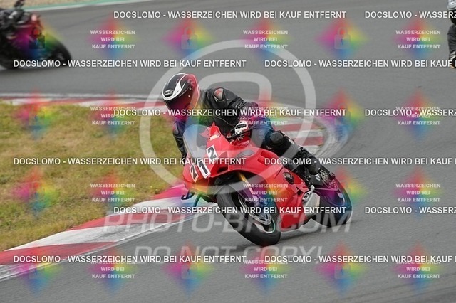 2025_09_01_PBK_41332 | Sportfotografie; SlowMotion; Video; Rennstrecke; Hafeneger; RSE; Speer; Trackday; Motorsportarena; Hockenheimring; Brno; Most; Barcelona; Valencia, Benny; Kaetzmer;