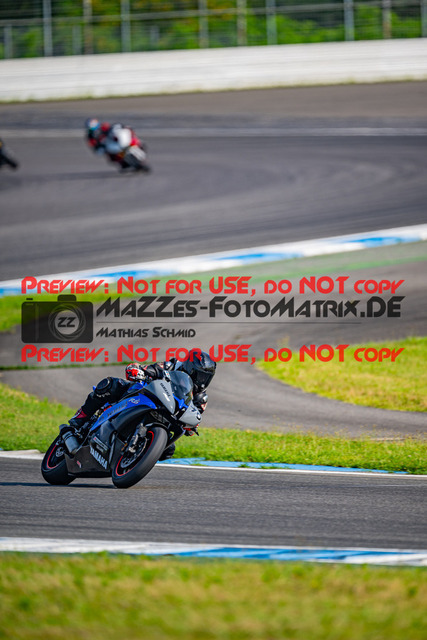 MaZZes_FotoMatrix_240702_6007705_2-65 | ROT