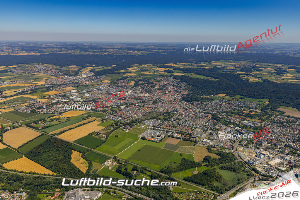 Aktuelles Luftbild von Burach Weingarten - Die Luftaufnahme wurde 2022 mittels UL-Flugzeug erstellt ( keine Drohne ) - hochauflösende Kamera-Systeme von  Canon -Beste Qualität - Für grossformatige Ausdrucke geeignet. Die Geschenkidee !