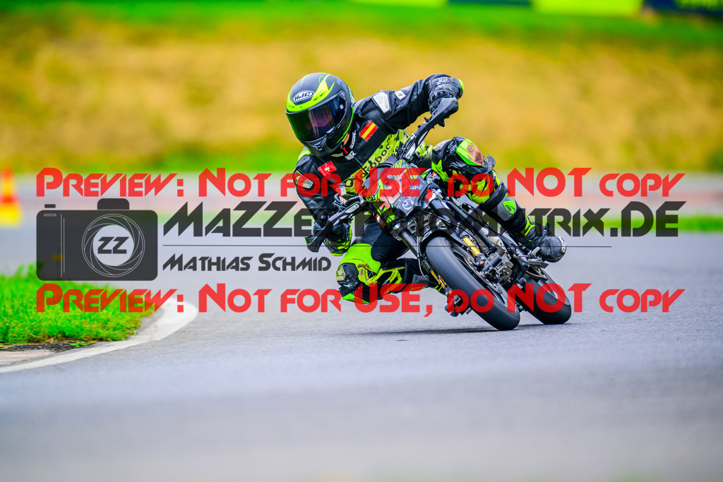 MaZZes_FotoMatrix_240609_6007705_6953 | OPEN