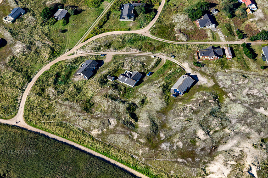 Vue aérienne: Vue de la ville à Fanø dans le département Syddanmark, Danemark. Photo: IMG_118687.jpg prise le 21/09/2019 par Werner Riehm/FLY-FOTO.eu – Résolution de l'original: 5472 x 3648 px