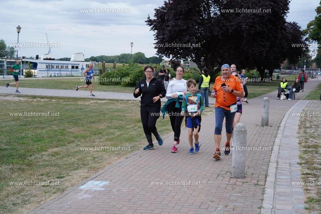 DSC05311 | Lichterlauf  - Realisiert mit Pictrs.com