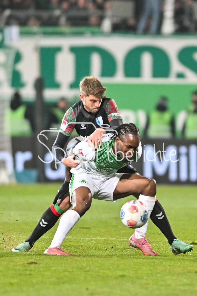 SpVgg Greuther Fürth - 1. FC Magdeburg | FUERTH, GERMANY - 06. FEBRUARY: im Duell Marcus MATHISEN (1. FC Magdeburg 16) und Noel FUTKEU (SpVgg Greuther Fuerth 9) während dem Match zwischen der SpVgg Greuther Fürth und dem 1. FC Magdeburg am 21. Spieltag der 2. Bundesliga im Sportpark Ronhof Thomas Sommer