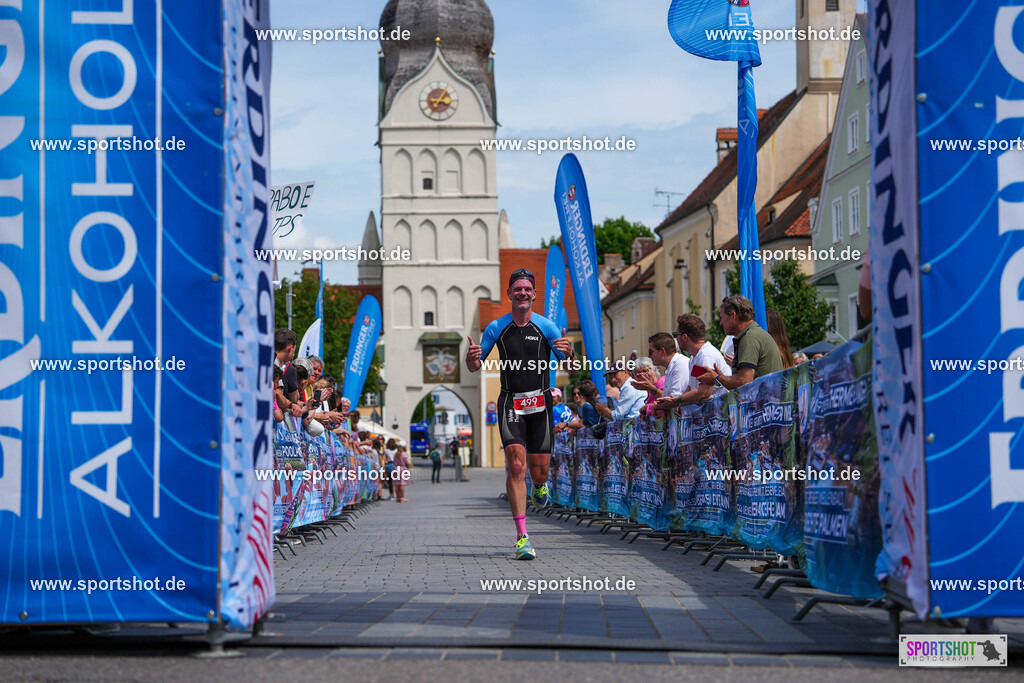 DSC05010 | Stadttriathlon Erding 2025. #yourpictrs #sportshot_your_pictrs @Sportshotphotography #stadttriathlonerding Copyright: www.sportshot.de