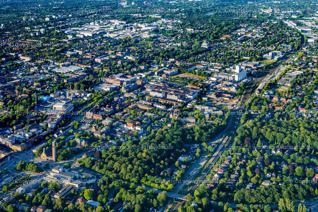 Hamburg_Wandsbek_Am_Neumarkt_Gewerbegebiet_ELS_9901040823 | HAMBURG 04.08.2023 Industrie- und Gewerbegebiet am Neumarkt im Ortsteil Wandsbek in Hamburg, Deutschland. // Industrial and commercial area on Neumarkt in the district Wandsbek in Hamburg, Germany. Foto: Martin Elsen