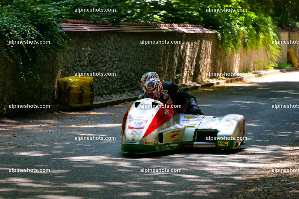 P1036603 | Erleben Sie atemberaubende, hochqualitative Fotos Ihrer Fahrt entlang der malerischen Alpenstraßen. Besuchen Sie alpineshots.com, um professionelle Aufnahmen Ihrer unvergesslichen Reise zu finden und zu kaufen - Realisiert mit Pictrs.com